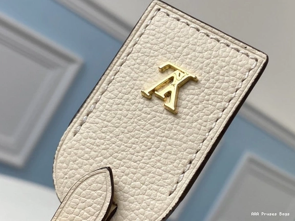 AAA Replica Ru VUITTON SOUPLE PETITE LOUIS MALLE 0714